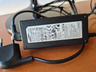 Monitor Samsung 22'' Nero