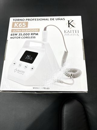 Torno profesional de manicura