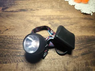 Frontal Petzl con batería externa