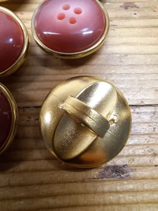 Set 14 bottoni vintage rosso scuro e oro