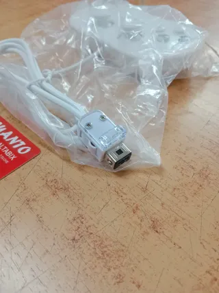 MANDO CLÁSICO COMPATIBLE PARA WII SIN USAR