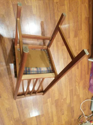 Juego de 3 sillas de madera
