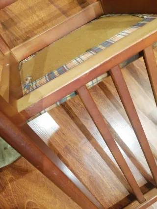 Juego de 3 sillas de madera