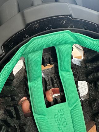 Casco Lazer Jackal KinetiCore Mate Black Talla M