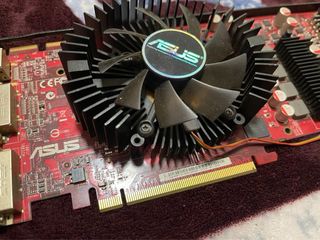 Tarjeta Gráfica ASUS