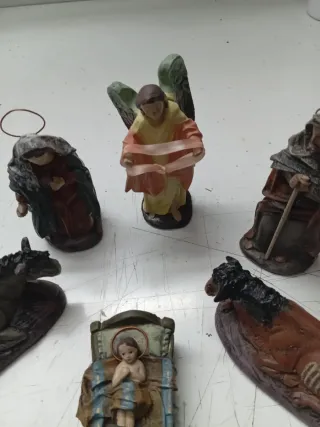 Figuras Misterio Pintadas a Mano
