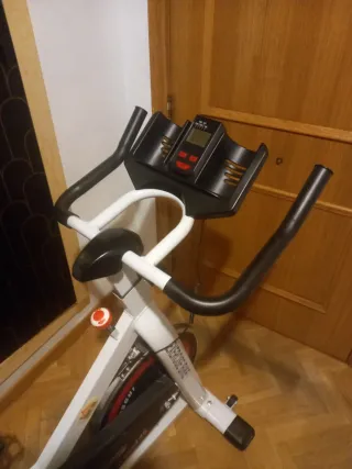 Bicicleta Estática Blanca