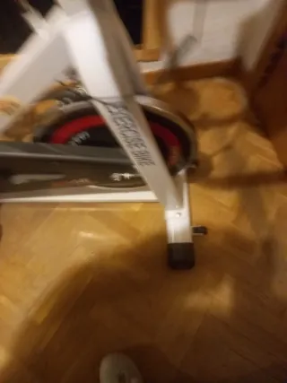 Bicicleta Estática Blanca