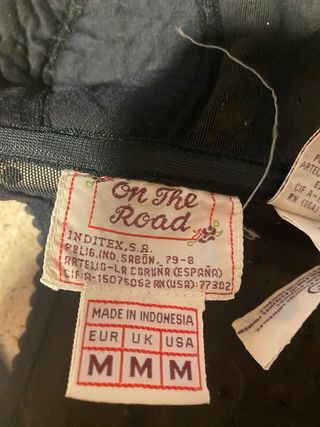 Corpiño negro y dorado con pedrería