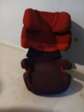 Silla de coche Cybex roja