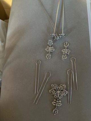 Aderezo infantil plata