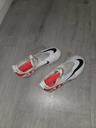 Botas de fútbol Nike Tacos Talla 34