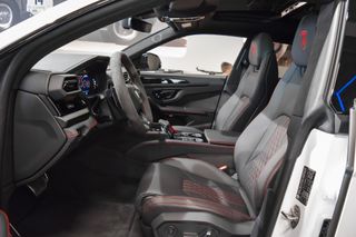 Lamborghini Urus SE 2026