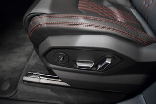 Lamborghini Urus SE 2026