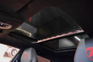 Lamborghini Urus SE 2026