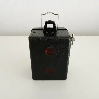 Oferta: Zeiss Ikon Baby Box Tengor 58/14 (1930-38)