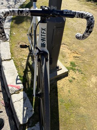 Bicicleta Fixie Ruedas Perfil y Palos SANTA FIXIE