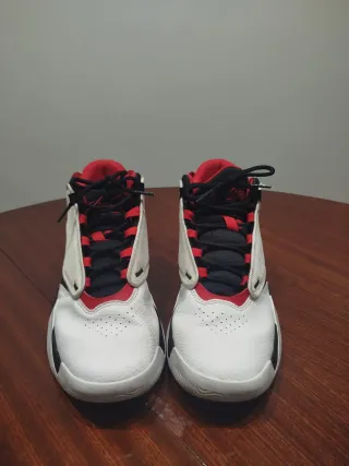 Zapatillas Jordan 4 Max Aura