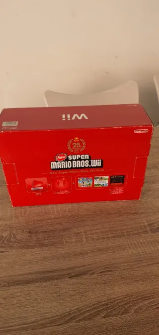 Consola Nintendo Wii Roja + 5 Juegos