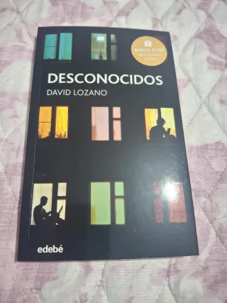 DESCONOCIDOS: Premio EDEBÉ de Literatura Juveni...
