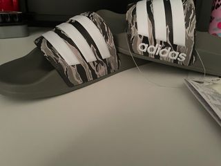 Chanclas Adidas Adilette Shower Talla 43