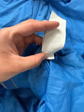 ¡¡OFERTA!! Talla M Chaqueta Nike Impermeable