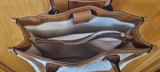 Bolso mano u hombro de Pedro del Hierro. Perfecto