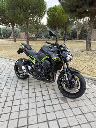 Kawasaki Z900 A2 2021 deslimitada