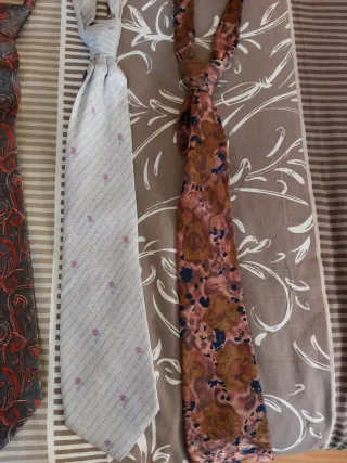 Conjunto de 4 corbatas