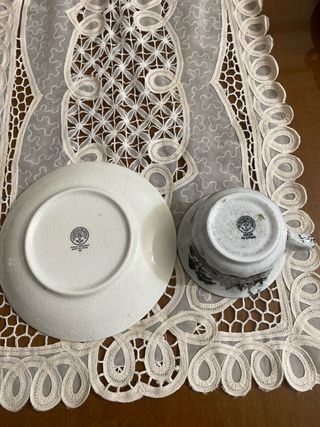 Taza y plato Cartuja Pikman antiguo