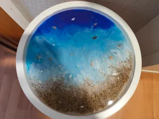 Mesa auxiliar temática playa resina