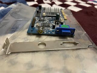 Tarjeta Gráfica GeForce2 MX400