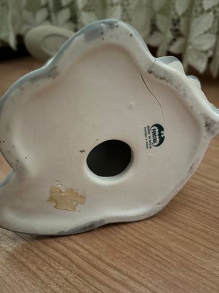 Figura de porcelana mujer con cesta Porceval