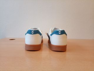 Zapatillas Hummel Blancas y Azules