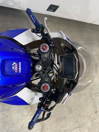 Yamaha R3