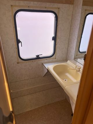 Caravana Adria Prima 395tds