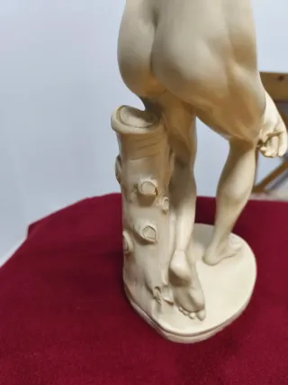 Figura Discóbolo Marmolina 40 cm