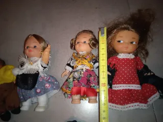 Lote de muñecas antiguas