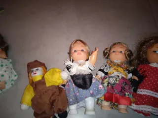 Lote de muñecas antiguas