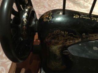 Antigua máquina de coser Singer