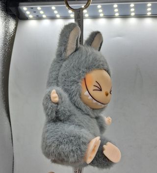 Labubu Pop Mart Have a Seat Figura