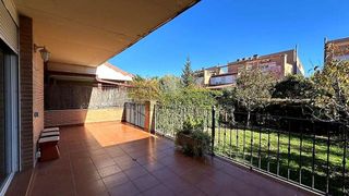 Chalet en alquiler en Montecanal en Zaragoza