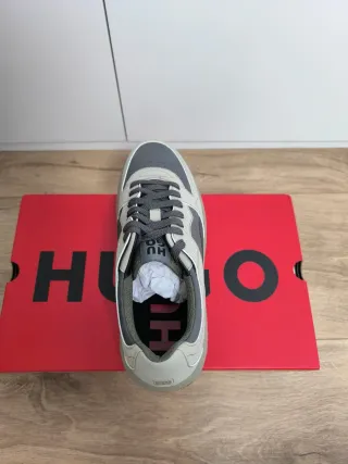 Hugo Boss Zapatillas Piel Talla 41 Beige nuevas