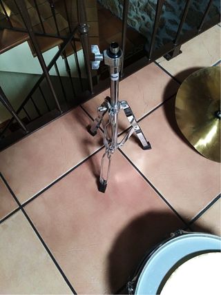 Batería musical completa y bongos