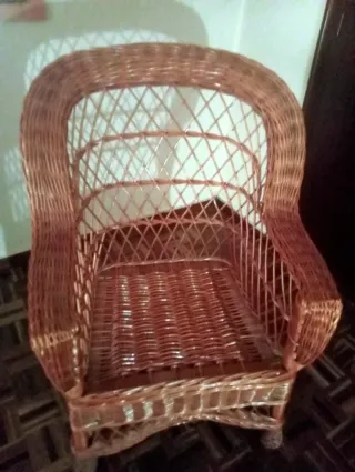 Sillón de mimbre