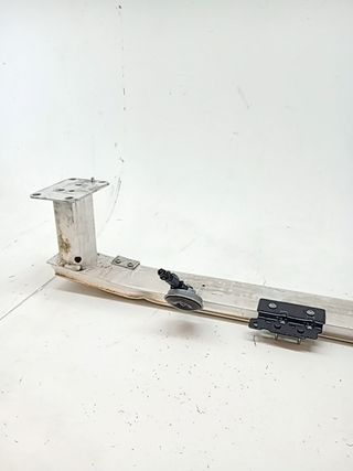 REFUERZO PARAGOLPES DELANTERO OPEL VIVARO C FURGONETA (K0)