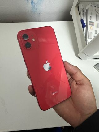 iPhone 12 64GB Rosso