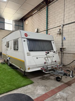 Caravana tres ambientes 8.500€ con documentación.