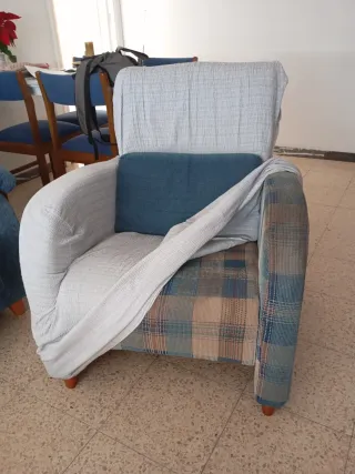 Butaca individual con funda gris