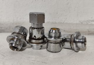 Tornillos Antirrobo Toyota Yaris Verso